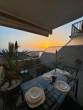 Sunset Luxe,Jacuzzi,sea view ,Netflix
